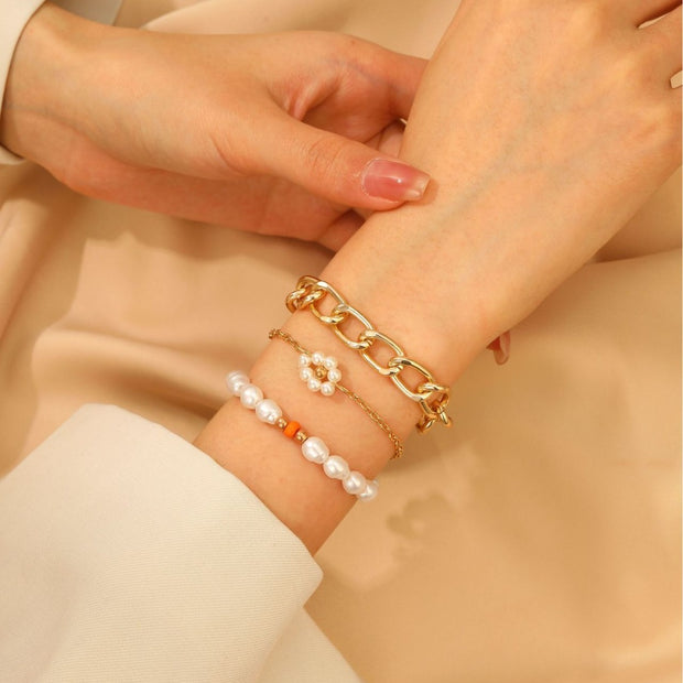 Simple Cuban Thick Chain Pearl Flower Female